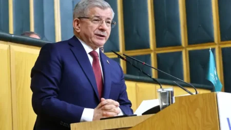 Davutoğlu’ndan Vasiyet: Bursa Gençlerine Çağrı